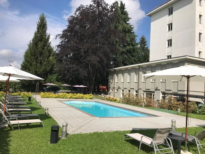 Hotel para 2 personas, con sauna además de jardín y piscina, Se admiten mascotas - 1