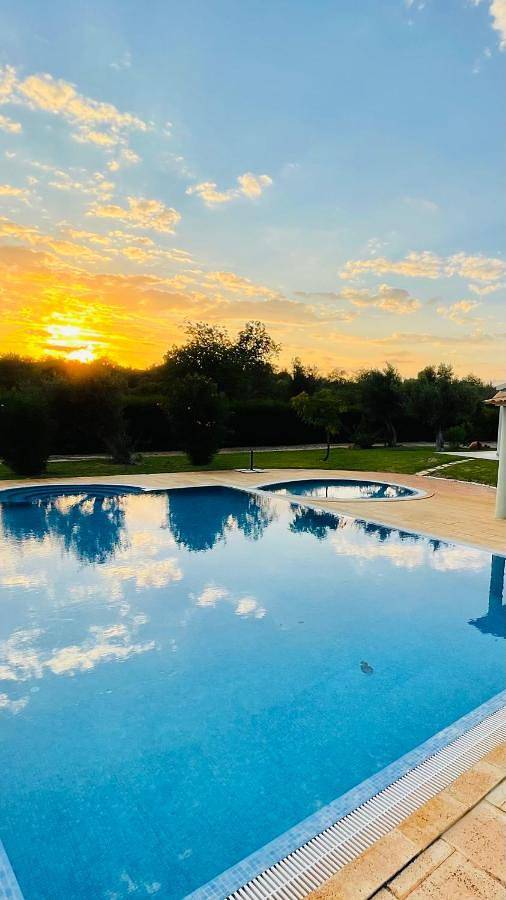Casa de férias para 8 pessoas, com terraço e piscina em São Bartolomeu de Messines