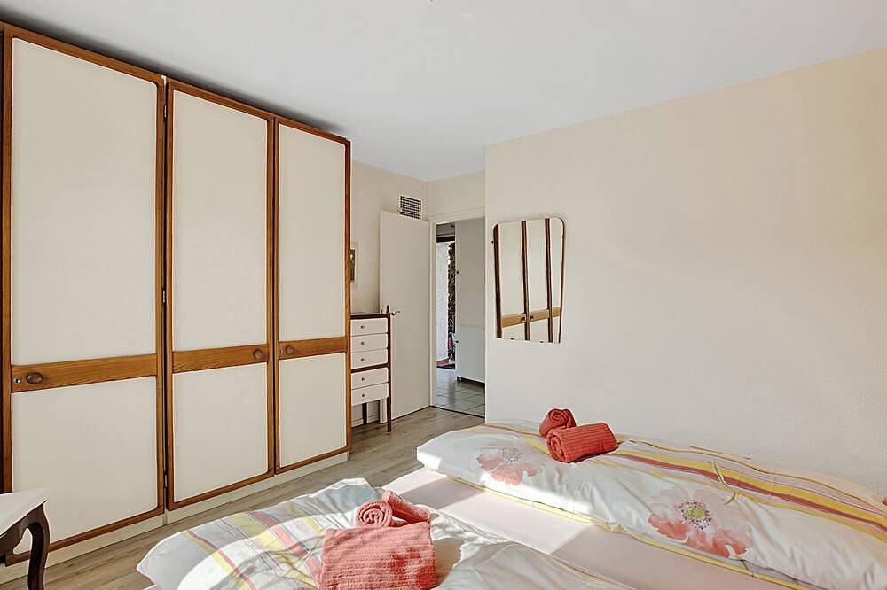 Ganze Wohnung, Casa Viola Panorama, Losone, Switzerland in Losone, Tessiner Alpen