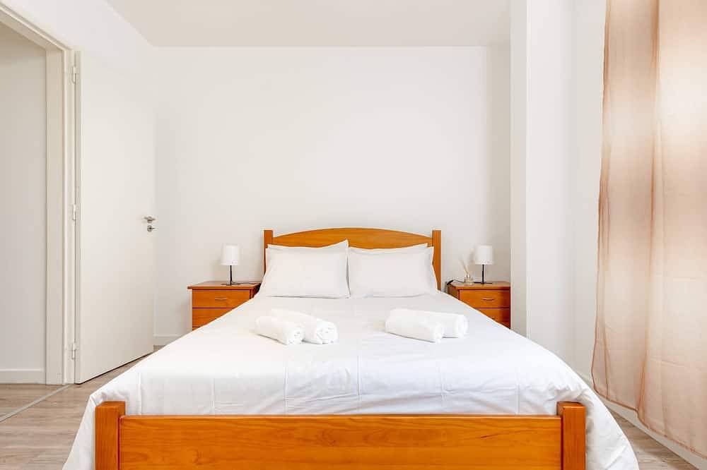 Ganze Wohnung, Cozy Retreat in the Southbank of Lisbon in Corroios, Halbinsel von Setúbal