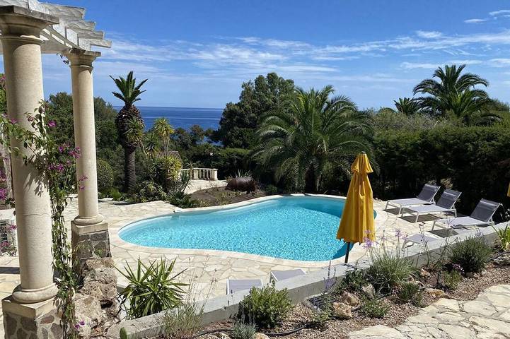 Hôtel pour 16 personnes, avec jardin
