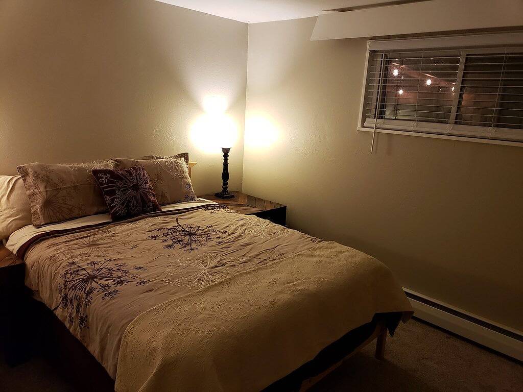 Front Range View, 7 Mins to Downtown in Stratmoor Hills, Stratmoor