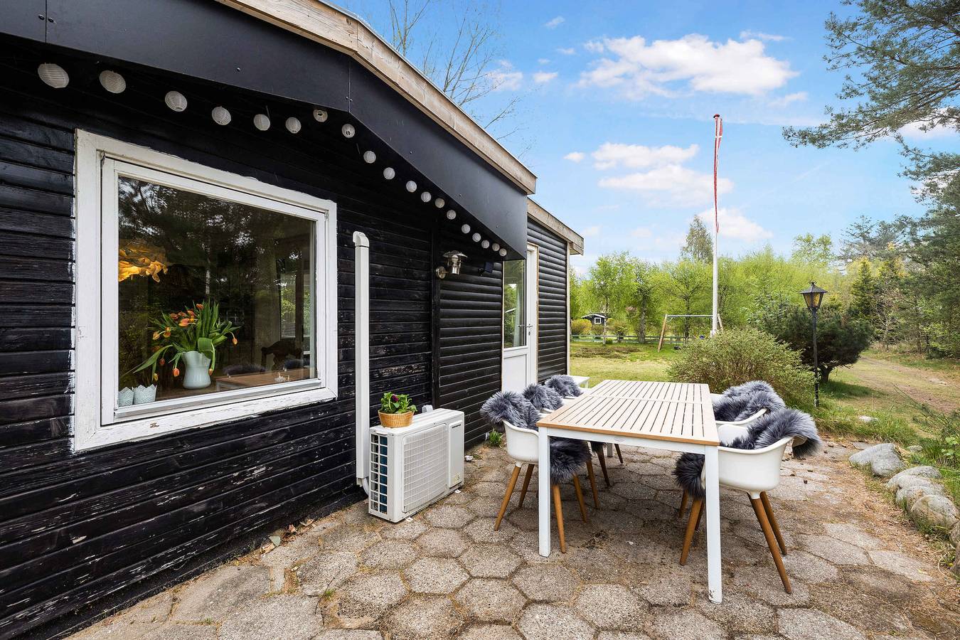 Schönes Einfamilienhaus in Strand- und Waldnähe in Gudmindrup Lyng, Højby