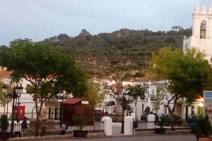 Casa de vacaciones para 16 personas, con jacuzzi además de balcón y sauna en Provincia de Badajoz - 4