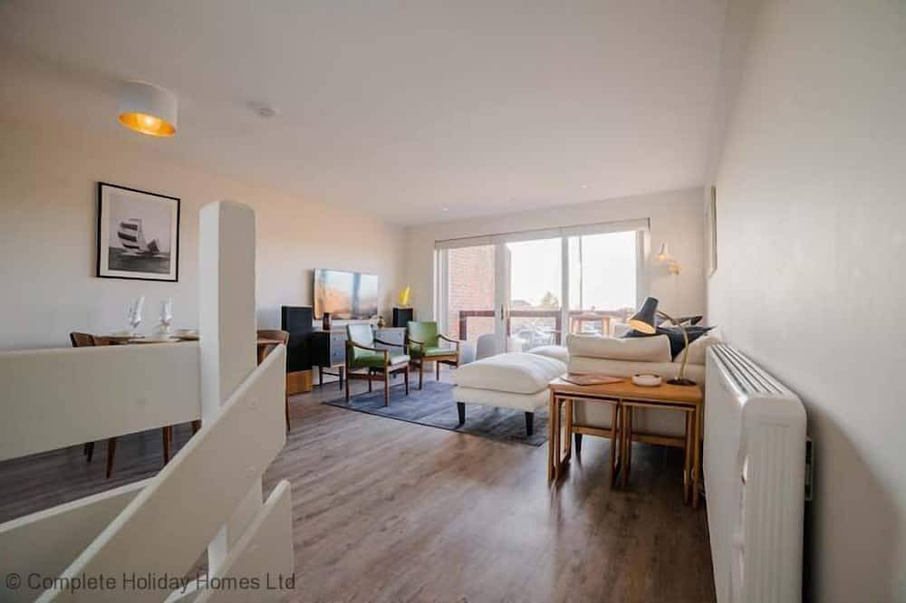 Rampart View -  a house that sleeps 6 guests  in 3 bedrooms in Gosport, Hampshire