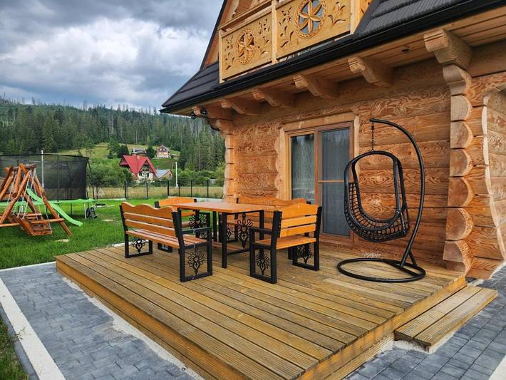 Dom dla 8 osób, z Balkon i Jacuzzi oraz Taras i Widok w Witów