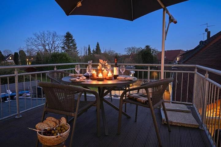 Ferienwohnung für 7 Personen, mit Balkon und Terrasse