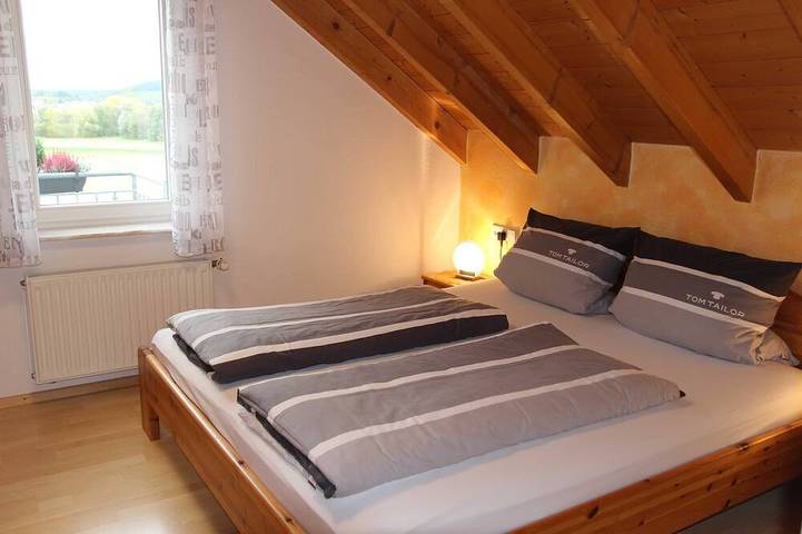 Ferienwohnung für 4 Personen, mit Garten und Balkon in Obersulm - 2