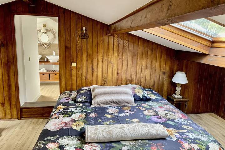 Location de vacances pour 10 personnes, avec sauna ainsi que jardin et jacuzzi à Saint-Zacharie - 4