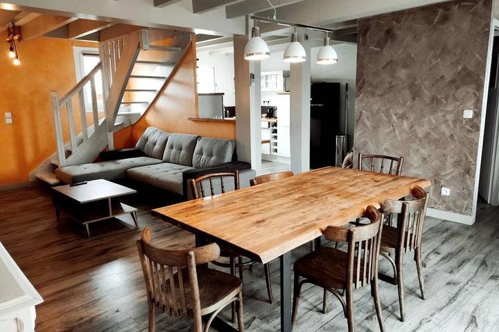 Villa pour 8 personnes, avec piscine et jardin à Mimizan