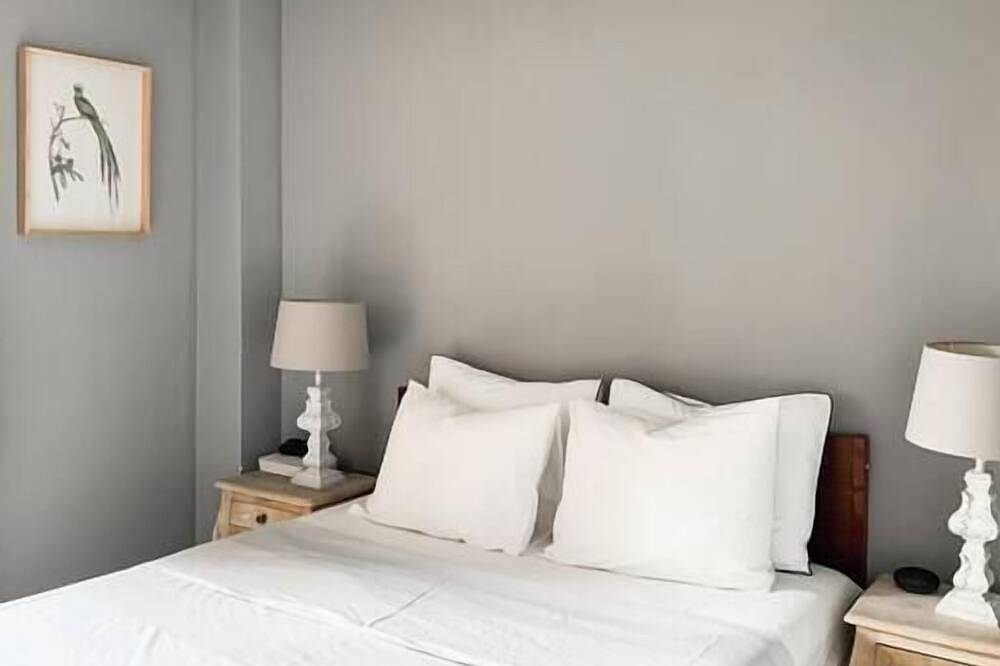 Apartamento entero, Piso acogedor a orillas del Lago de San Juan, 1 hora de Madrid in San Martín de Valdeiglesias, Provincia de Madrid