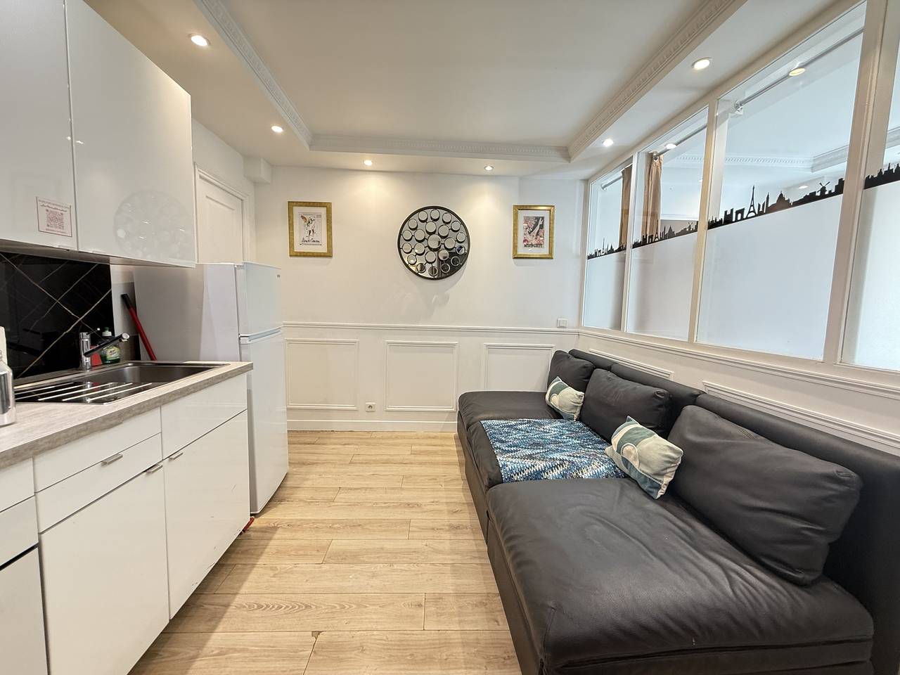 Ganze Wohnung, 65 - French Cancan Saint-Denis in Paris, Ile de France