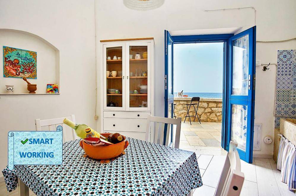 Cały apartament, Two-Bedroom Apartment in Trapani, Prowincja Trapani