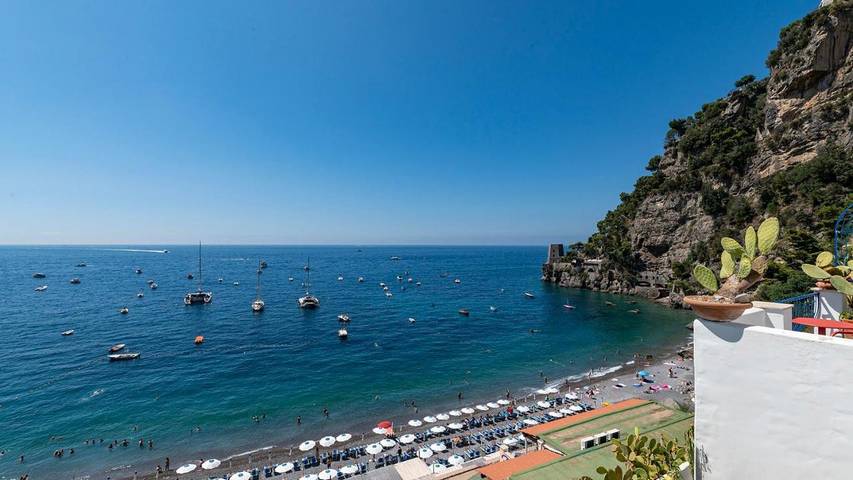 B&b per 2 persone, con sauna e giardino nonché panorama, con animali domestici a Positano