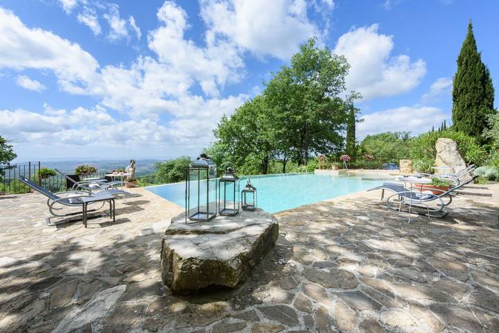 Villa voor 16 personen, met Tuin en Zwembad in Castellina in Chianti