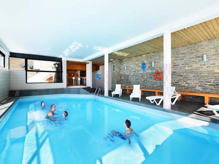 Chalet pour 4 personnes, avec piscine et sauna, animaux acceptés à Peyragudes - 3