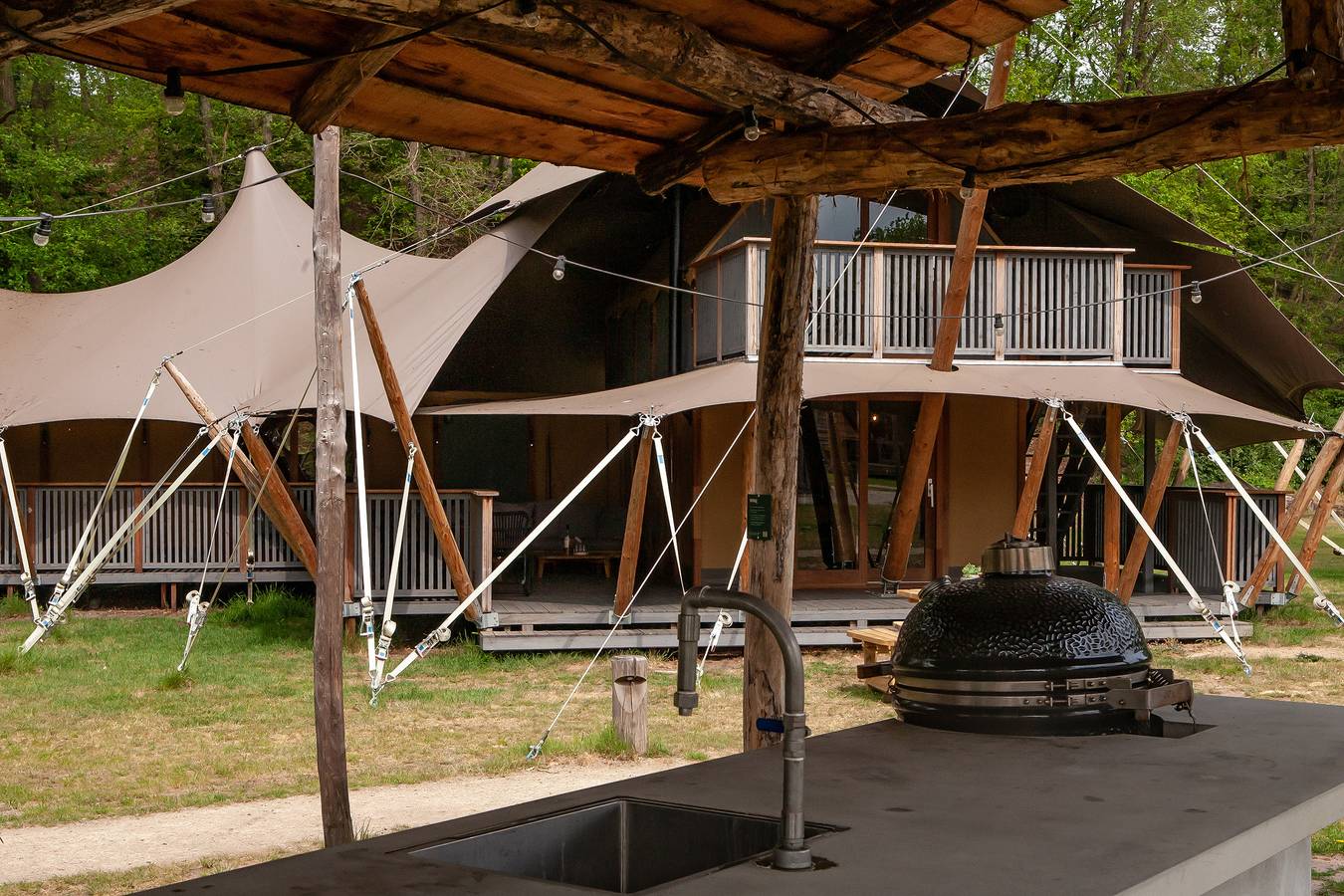 Sandberghe — Koningslodge met Hottub | 4-8 Pers. in Uden, Noord-Brabant