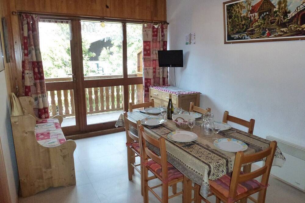 Ganze Wohnung, Hervorragende 2-Zimmer-Wohnung (1 Schlafzimmer) + Zwischengeschoss ...... am Fuße der Piste! in Lanslevillard, Region Saint-Jean-de-Maurienne