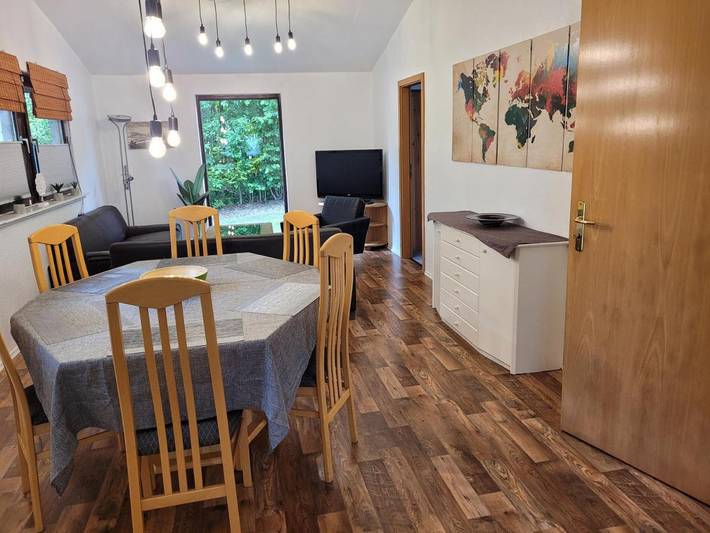 Ferienhaus für 6 Personen, mit Terrasse und Garten sowie Ausblick in Vöhl - 3