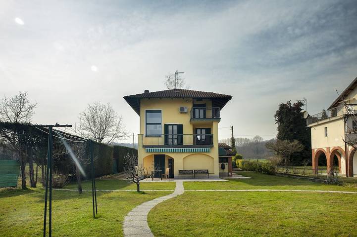 Ferienhaus für 5 Personen, mit Terrasse und Garten - 1