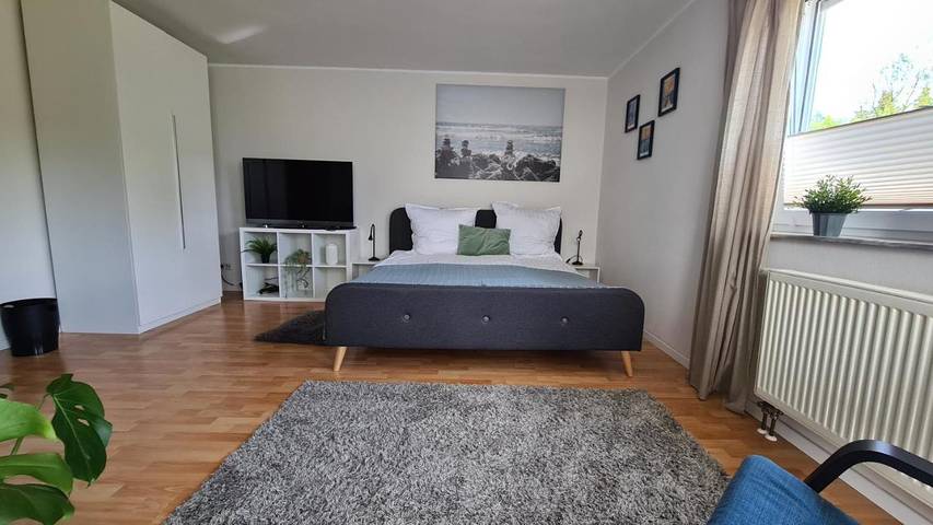 Ferienwohnung für 4 Personen, mit Balkon und Terrasse sowie Garten und Ausblick in Unkel
