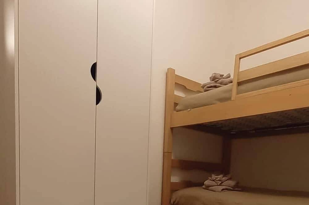 Ganze Wohnung, Charming 2-bedroom apartment in gorgeous Cencenighe Agordino in Cencenighe Agordino, Dolomiti Superski