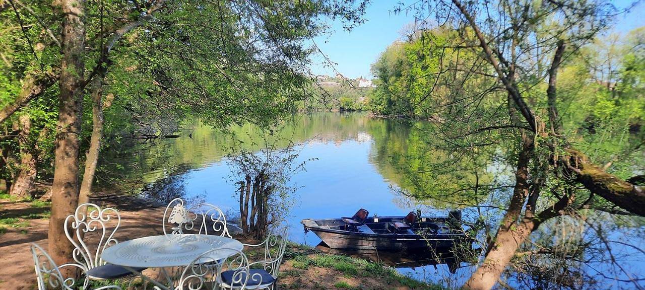 Gîte exceptionnel au bord de la rivière Lot in Capdenac-Gare, Aveyron