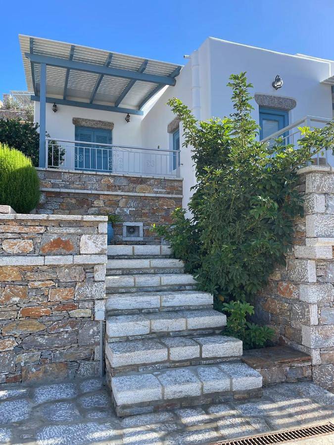 Villa für 6 Personen, mit Ausblick und Garten - 1