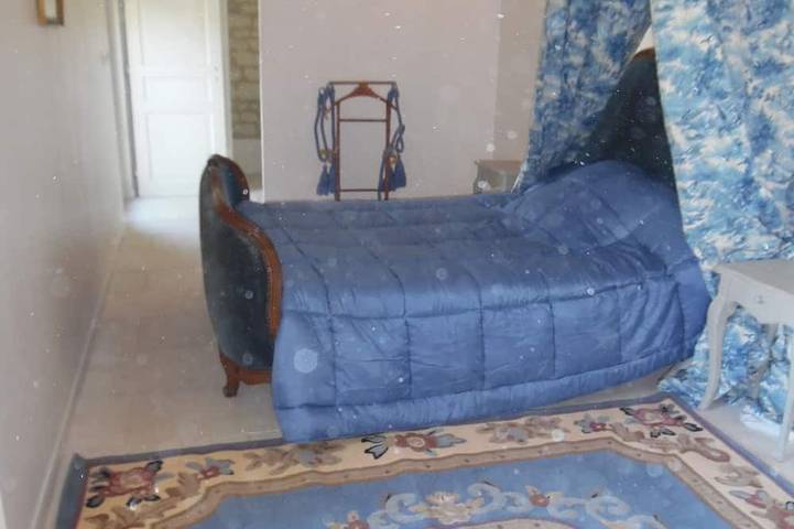 Location de vacances pour 4 personnes, avec terrasse et jardin dans Courchamps - 3