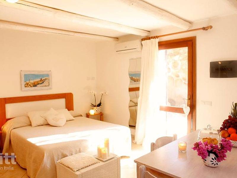 Tritt — Apartment for 2 people in Baia de Bahas within walking distance of the beach in Villaggio Marineledda, Costa Smeralda