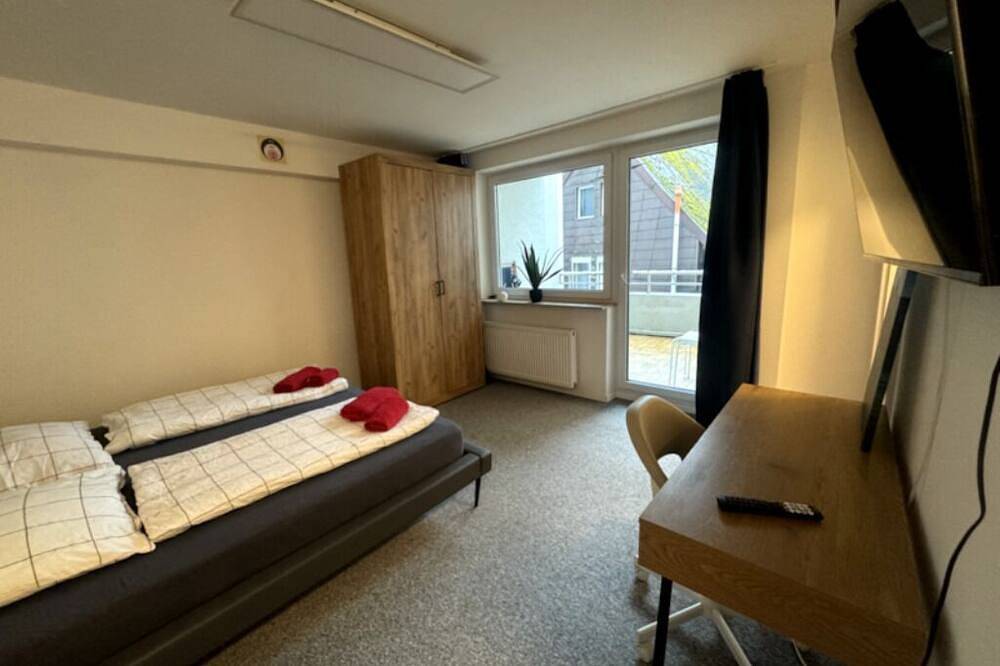 Ganze Wohnung, City Center Room \"Zuse\" mit Küche in der Innenstadt in Bad Hersfeld, Hessisches Bergland