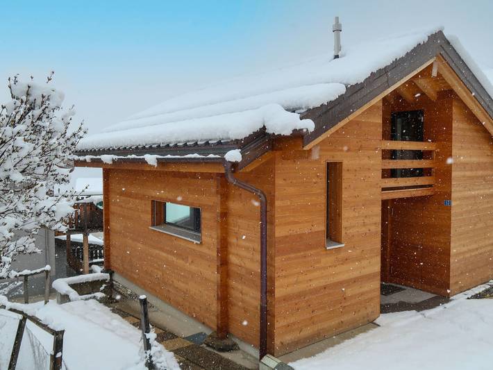 Chalet für 4 Personen, mit Garten und Terrasse im Wallis