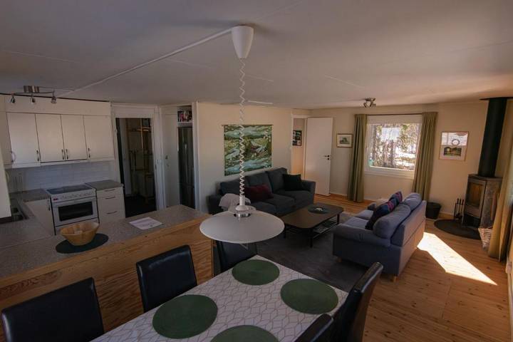 Location de vacances pour 6 personnes, avec sauna ainsi que vue et jardin à Kiruna - 3