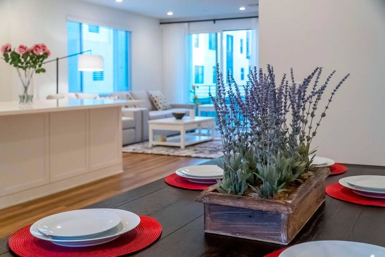 Entire apartment, Central Location Cozy Private Bedroom w Bathroom in Irvine, Orange County