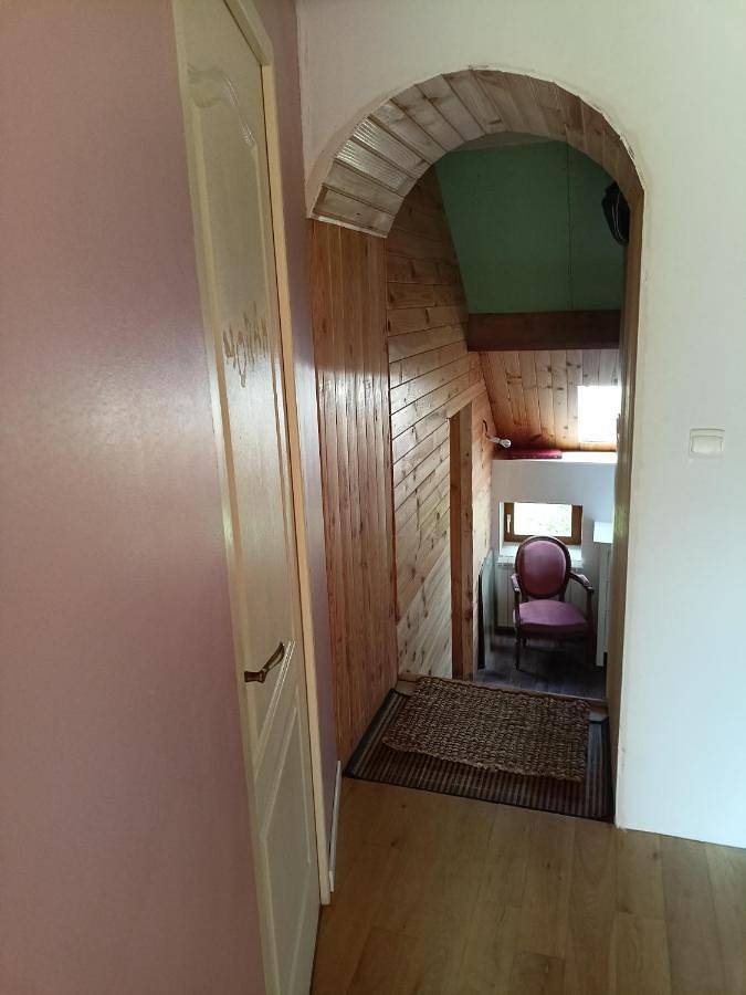Double Room with Shared Bathroom in Thorigné-sur-Dué, Sarthe