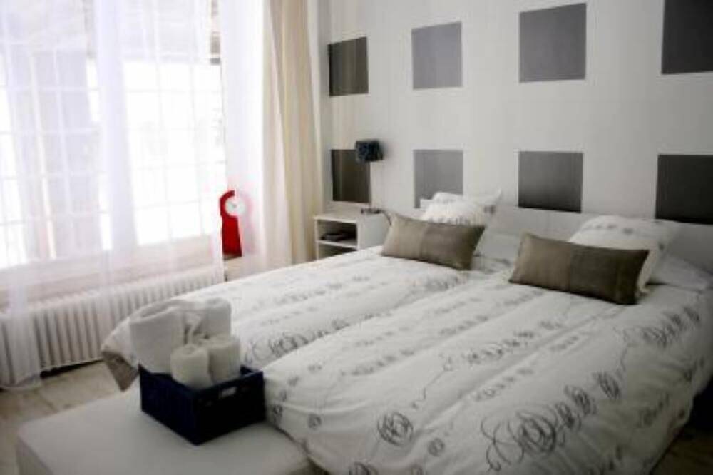 Apartment for 5 People in Budapest, Central Hungary