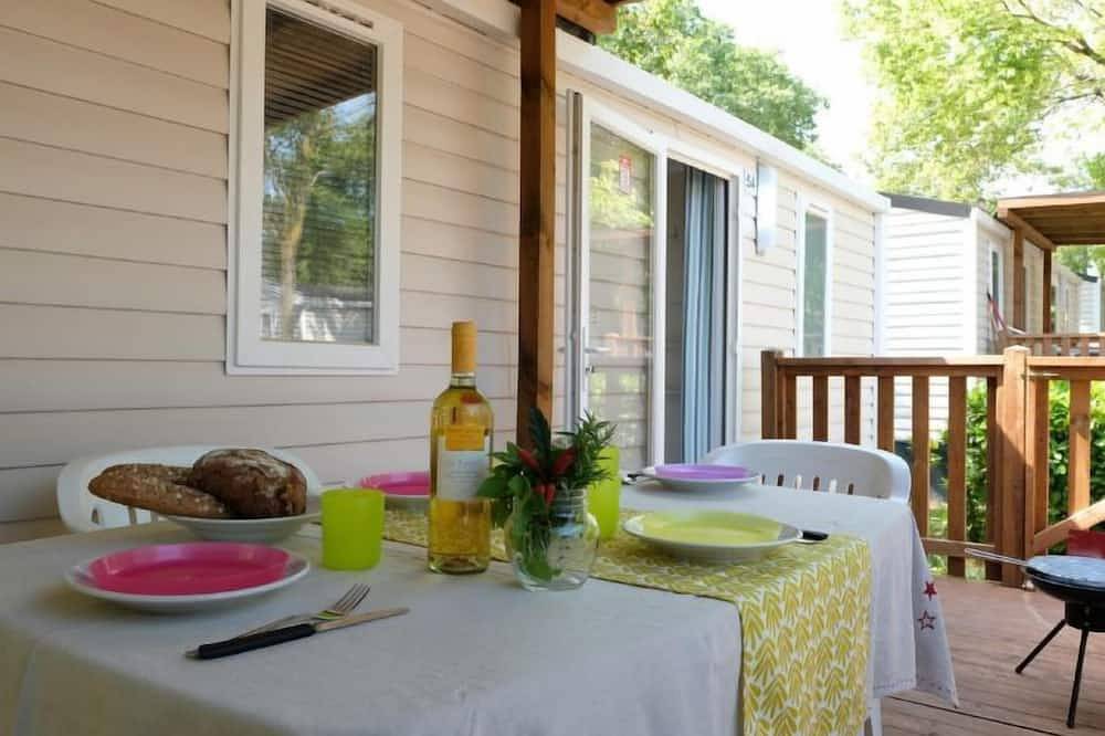Camping Free Beach by Interhome in Marina di Bibbona, Bibbona