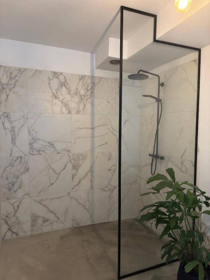 One-Bedroom Apartment with Balcony in Berg-op-Zoom, Brabant-Septentrional