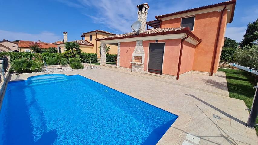 Villa für 8 Personen, mit Garten und Pool - 1