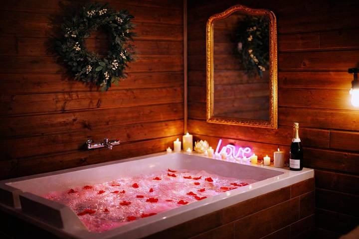 Gîte pour 2 personnes, avec jacuzzi, animaux acceptés à Bourgoin-Jallieu - 2