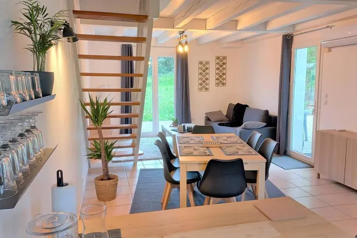 Apartamento de vacaciones para 4 personas, con jardín y terraza - 1