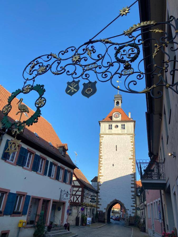 Ferienhaus für 2 Personen, mit Balkon und Terrasse sowie Garten