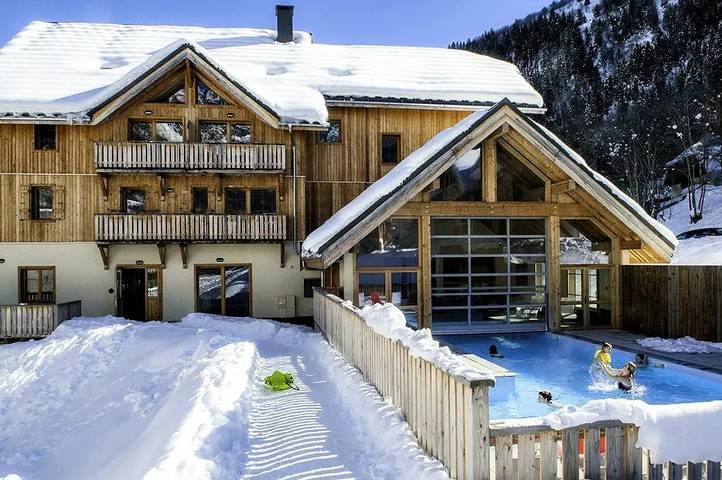 Gîte pour 7 personnes, avec piscine et sauna, animaux acceptés à Saint-Colomban-des-Villards - 4