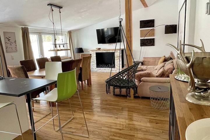 Ferienwohnung für 7 Personen, mit Sauna und Balkon