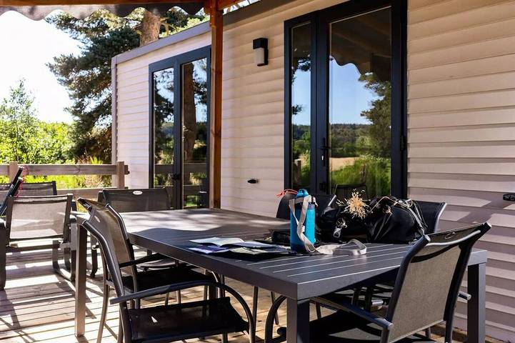 Mobil home pour 6 personnes à Chastanier