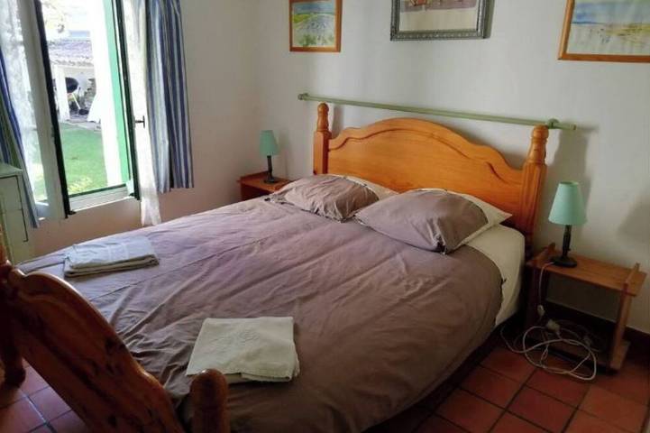 Location de vacances pour 8 personnes, avec jardin à Loix - 2