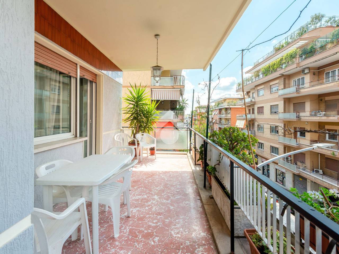 Entire apartment, Mit Terrasse in Rome, Via Francigena