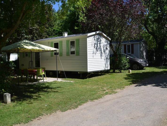 Mobil home pour 4 personnes, animaux acceptés à Millau - 2