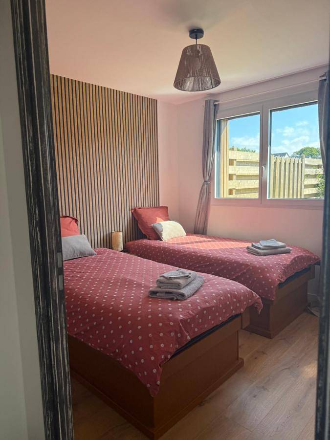Location de vacances pour 6 personnes, avec jardin à Plouégat-Guérand - 3