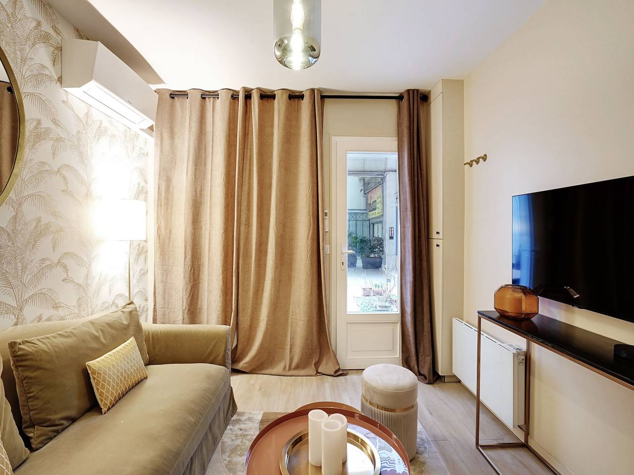 Apartamento entero, Casa rural de 2 habitaciones en Batignolles in París, Isla de Francia